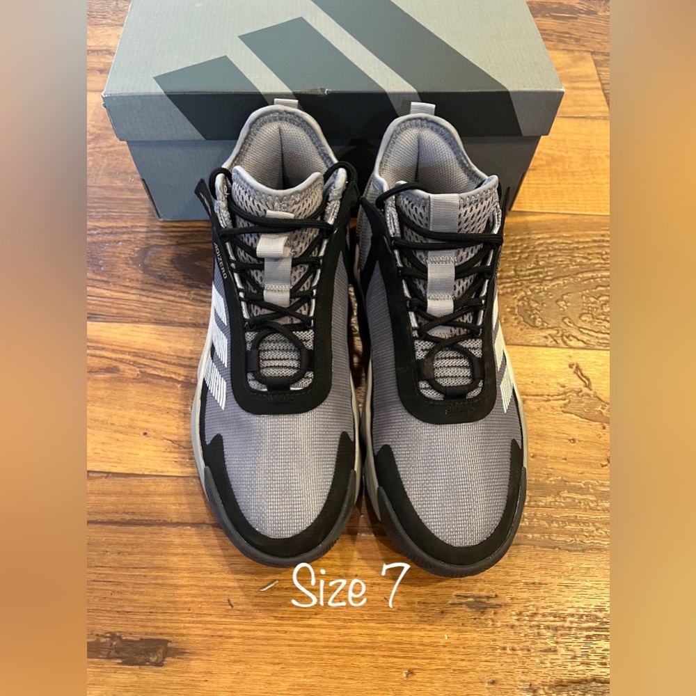 adidas Gray and Black Athletic Trainers - Picture 5 of 11